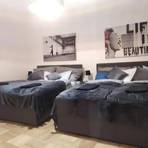 Appartamento Designer Apartment, 5 Min To Center, Vienna
