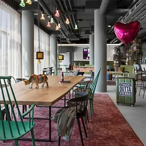 מלון Moxy East, וינה
