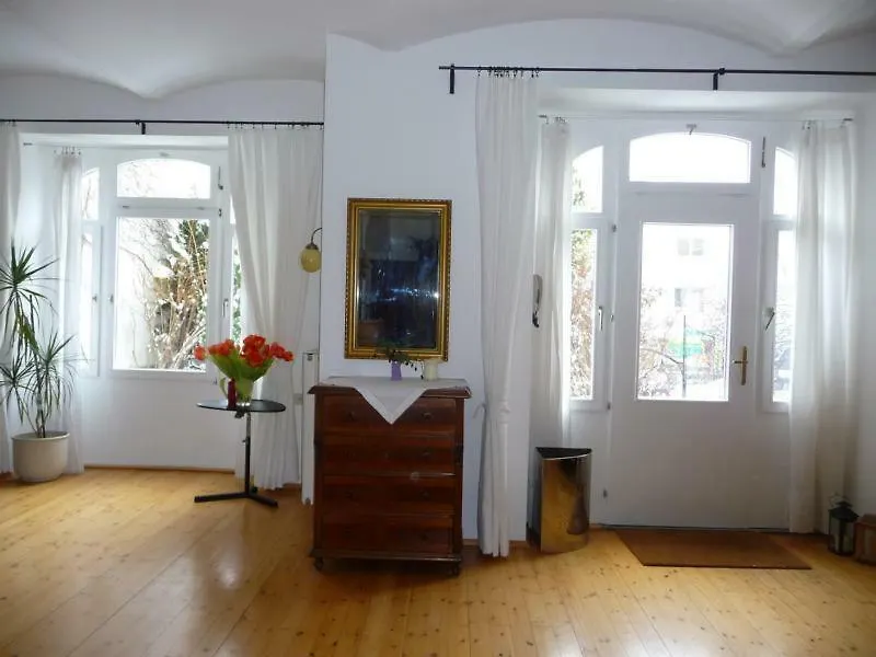 Studio Waehring Vienna